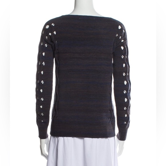 One Grey Day Pullover - Size Small - Picture 6 of 12